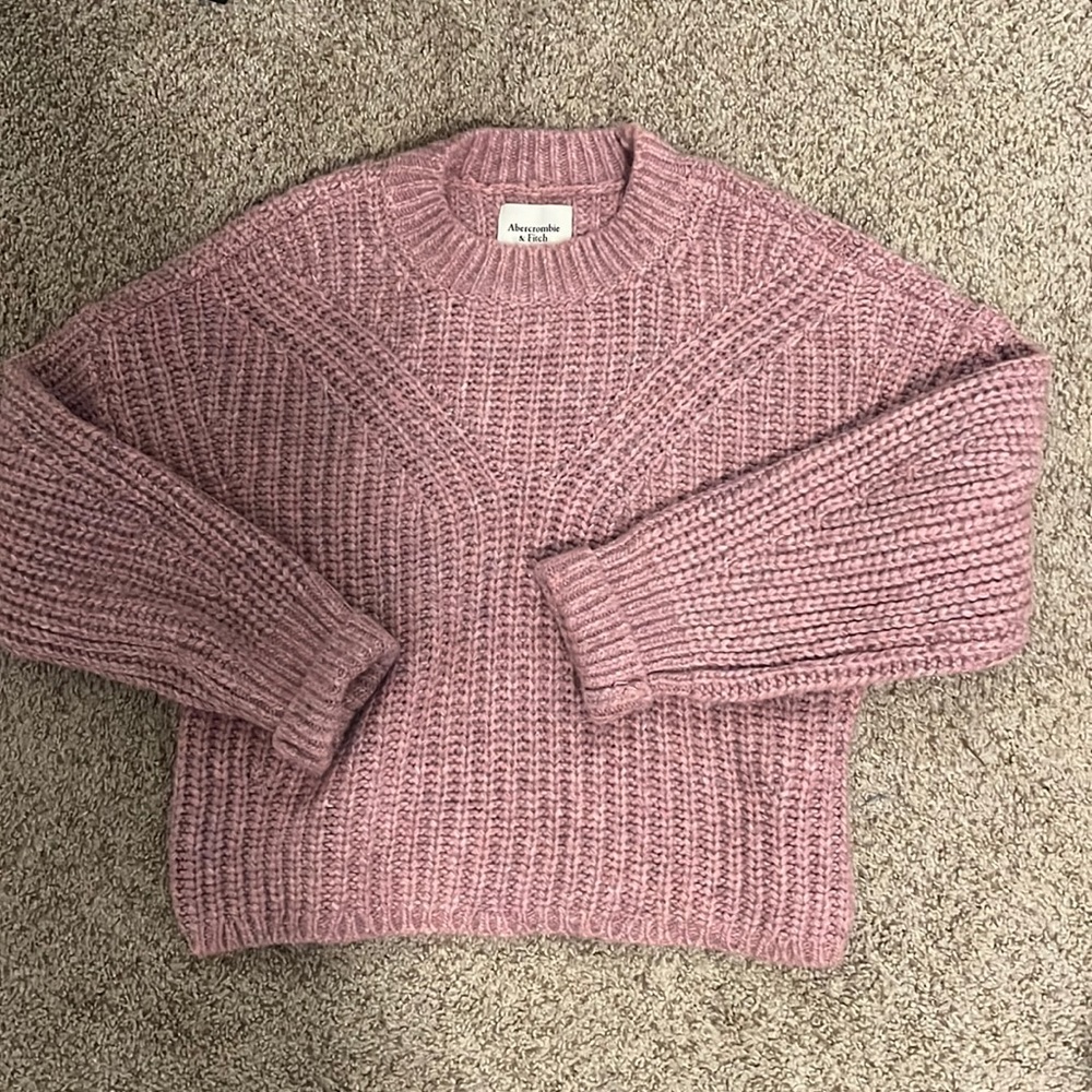 Abercrombie pink knit sweater
